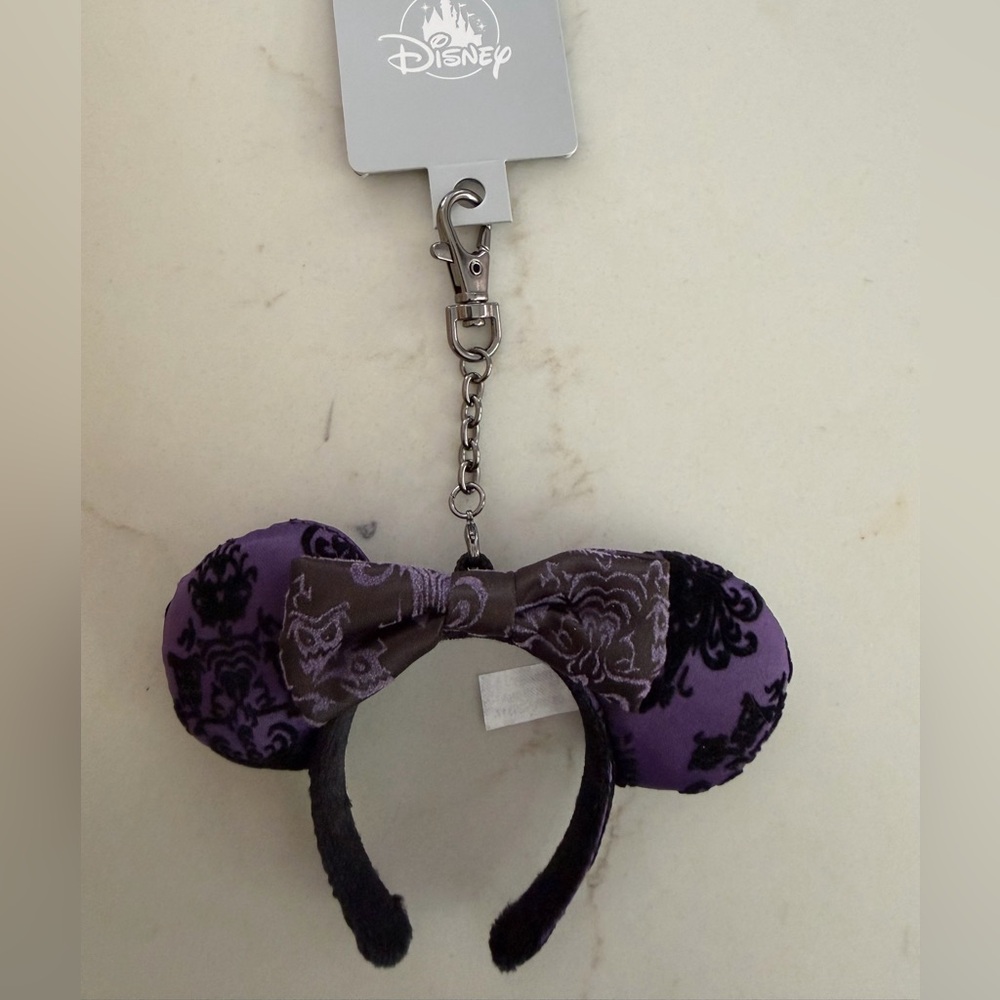 Disney haunted mansion Minnie Ear Keychain with Bow